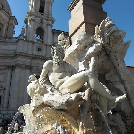 Piazza Cancelleria * Рим
